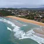Praia De Geriba A 80 M, Piscina, Wifi E Smartv.